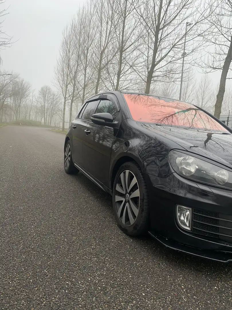 Volkswagen Golf 2.0 TDI DPF DSG GTD - 2