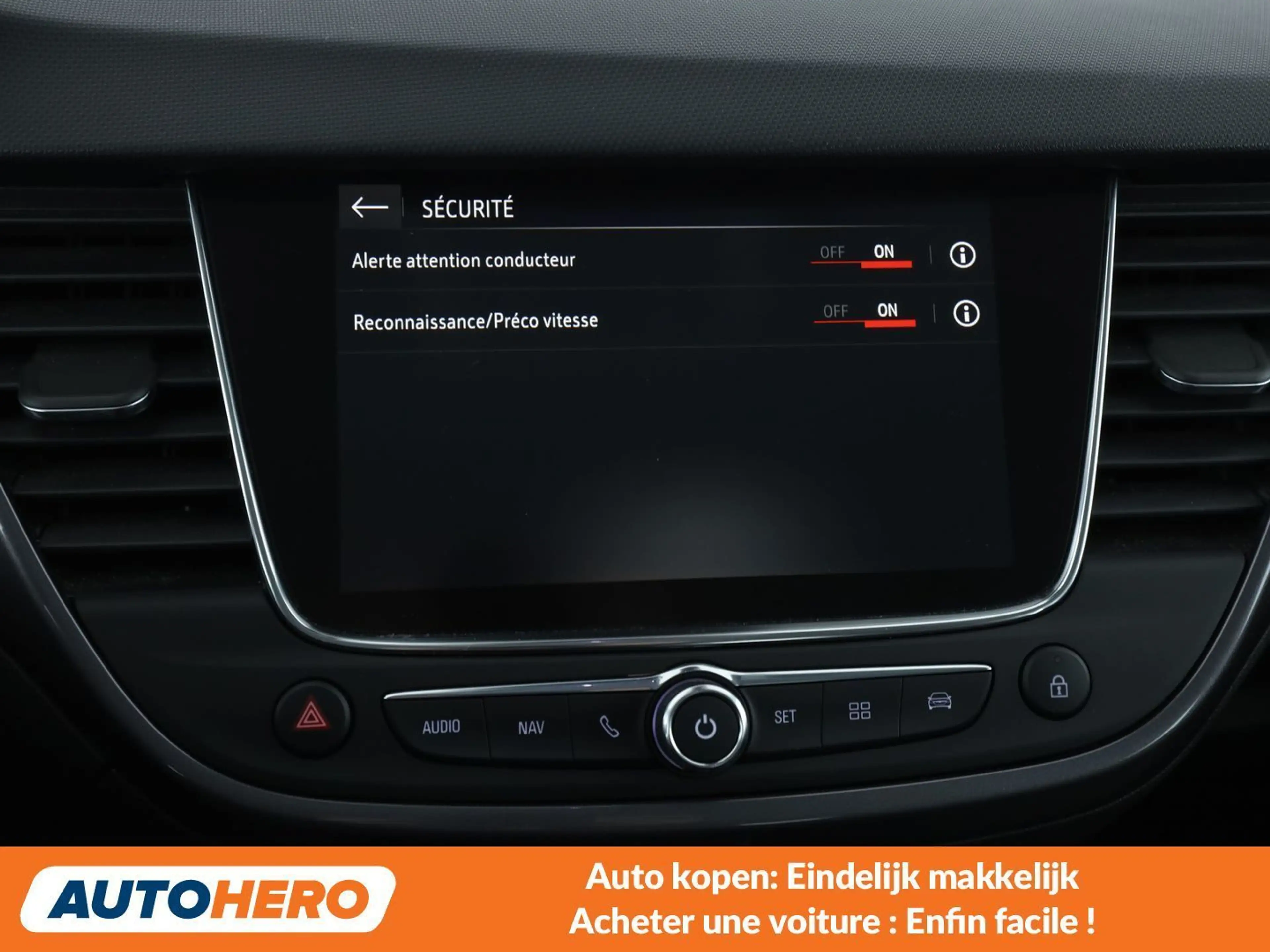 Opel Crossland X 1.2 Turbo Elegance — photo 11