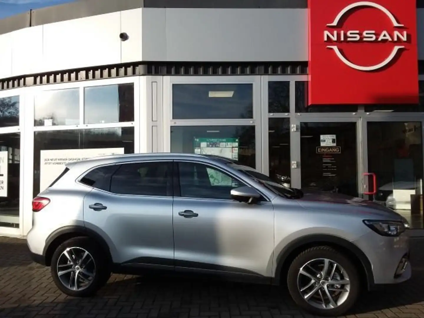 MG EHS Comfort PHEV Silber - 2