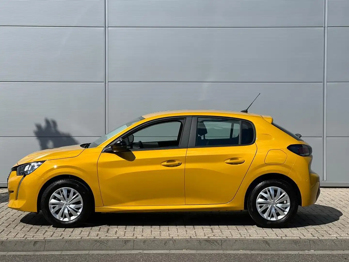 Peugeot 208 1.2 PureTech Active | Airco | Apple Carplay/Androi Amarillo - 2