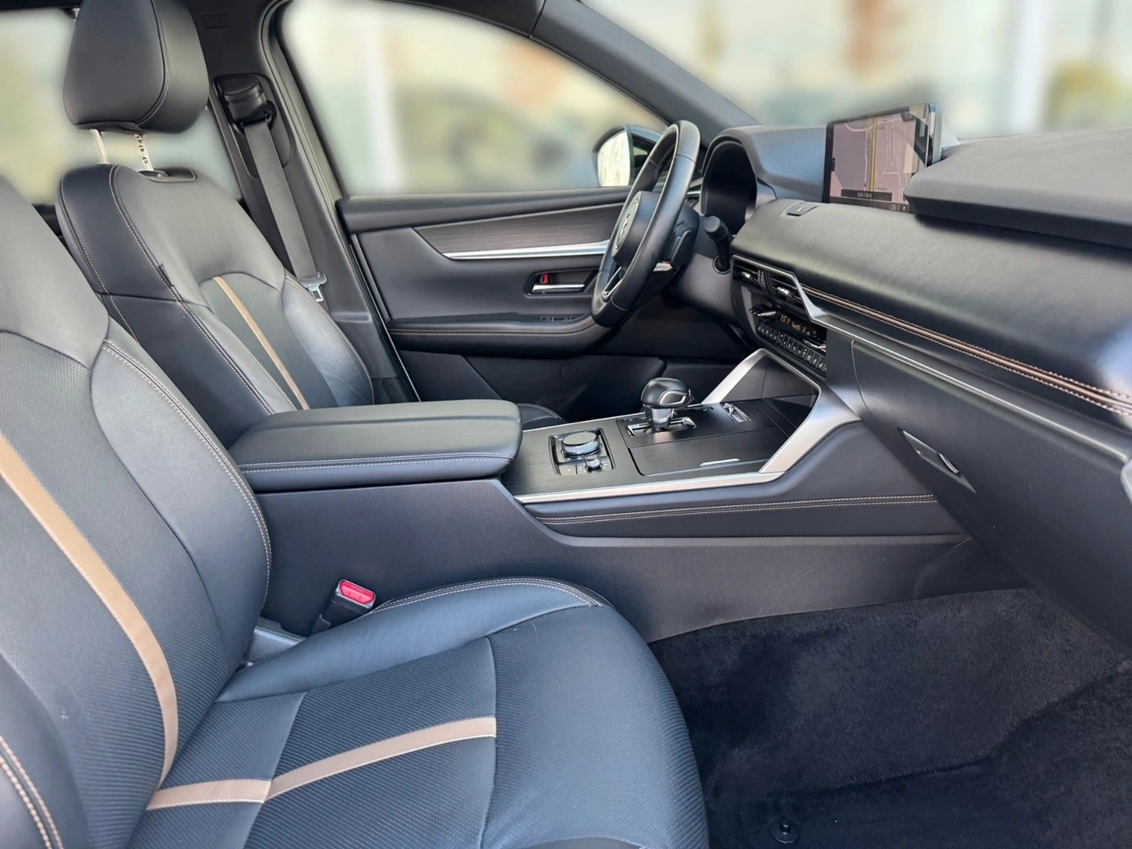 Mazda CX-80 2.5 Homura Plus PHEV AWD PANO AHZV — photo 15