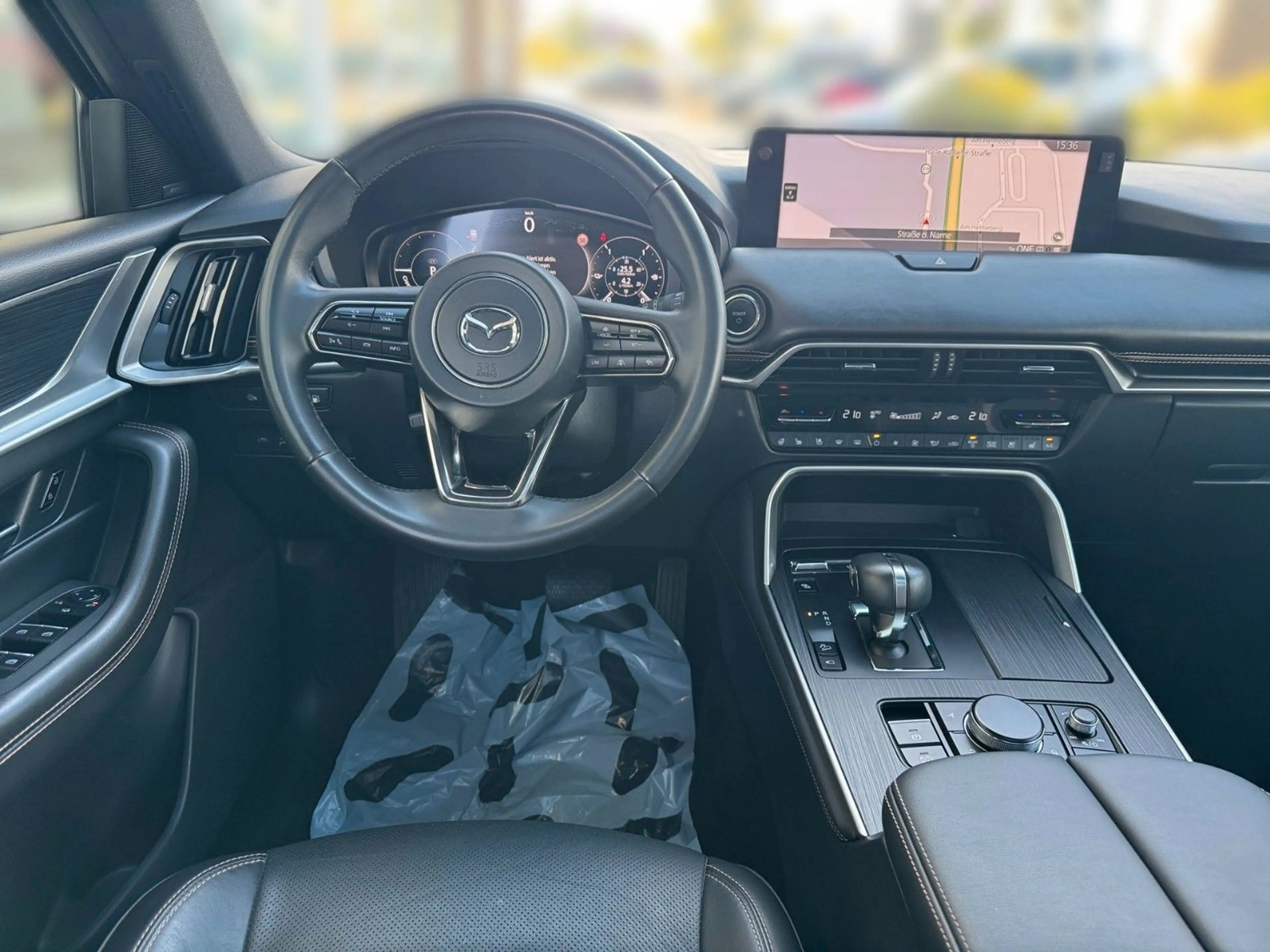 Mazda CX-80 2.5 Homura Plus PHEV AWD PANO AHZV — photo 11