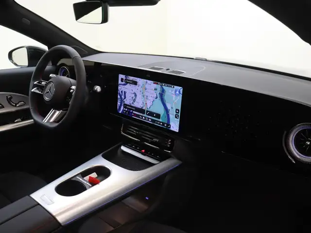 Mercedes-Benz Cla view 5