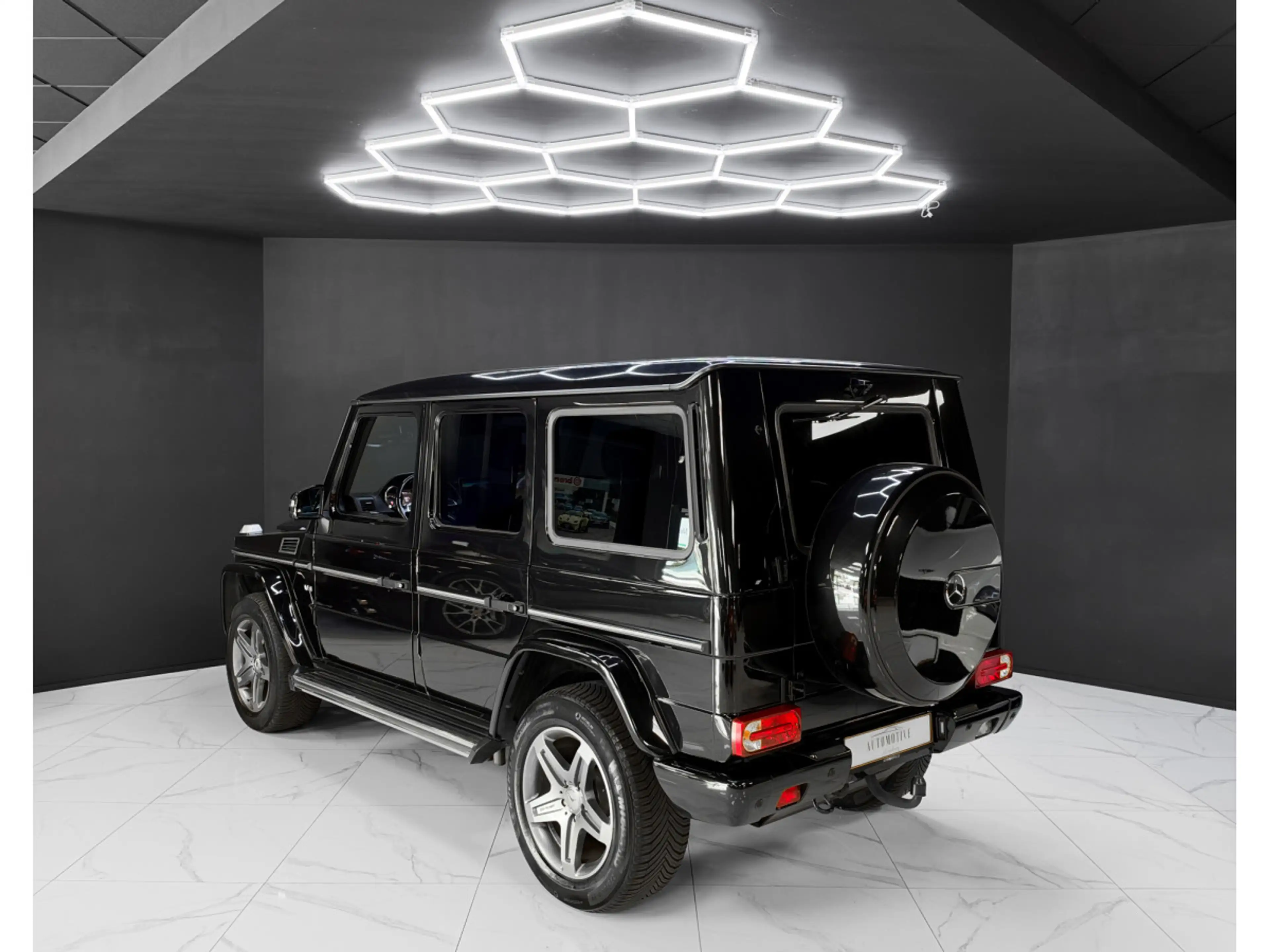Mercedes-Benz G 500 V8 AMG - Full service — photo 3