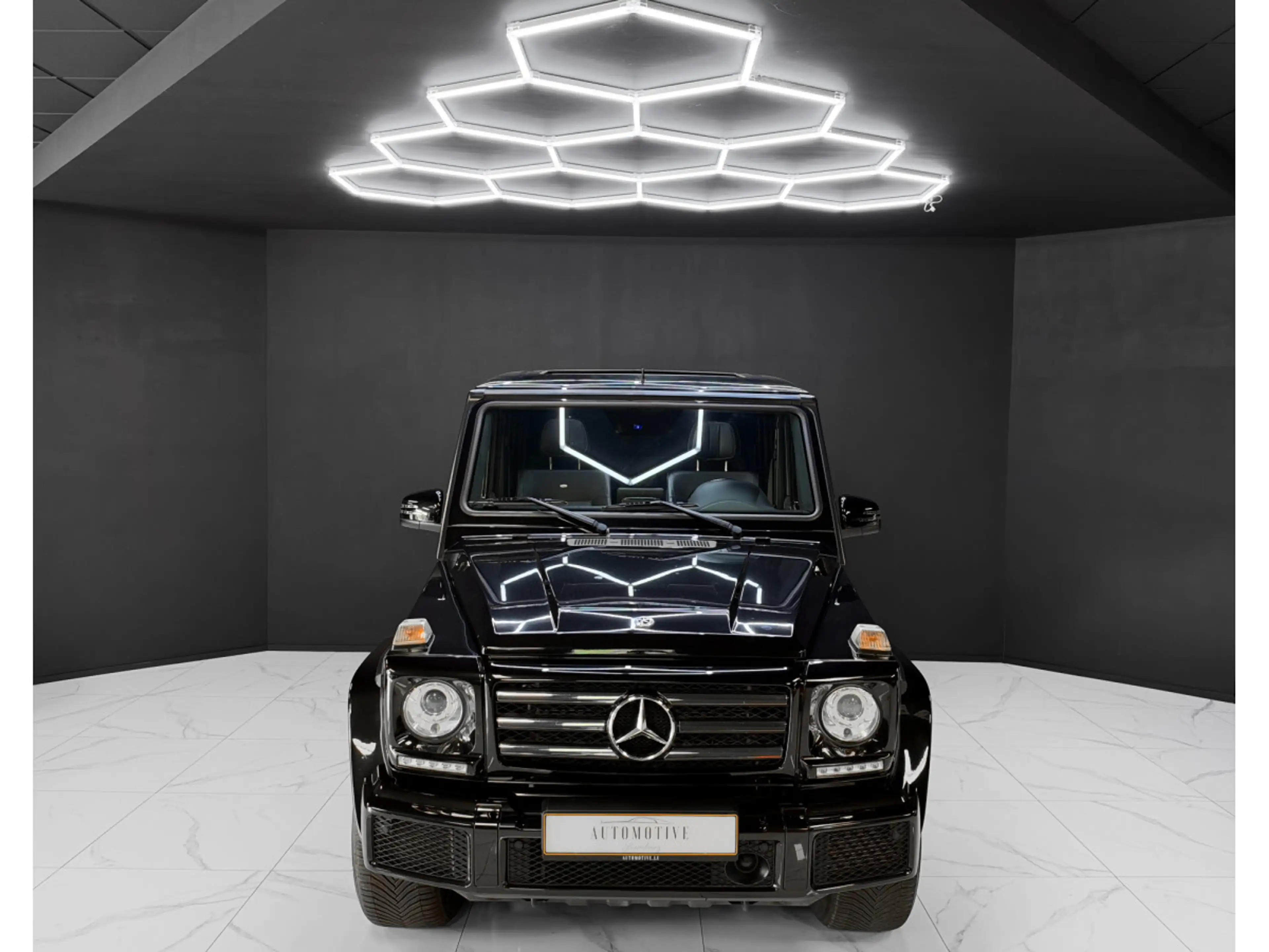 Mercedes-Benz G 500 V8 AMG - Full service — photo 8