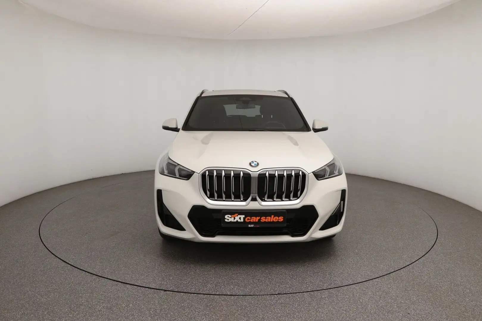 BMW X1 sDrive 20i M Sport|PANO|ACC|RFK|HeadUp|AHK Weiß - 2