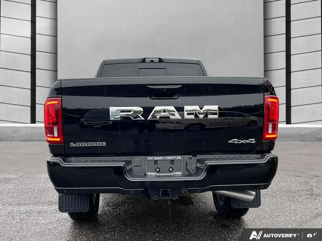 RAM 3500 снимка RAM 3500