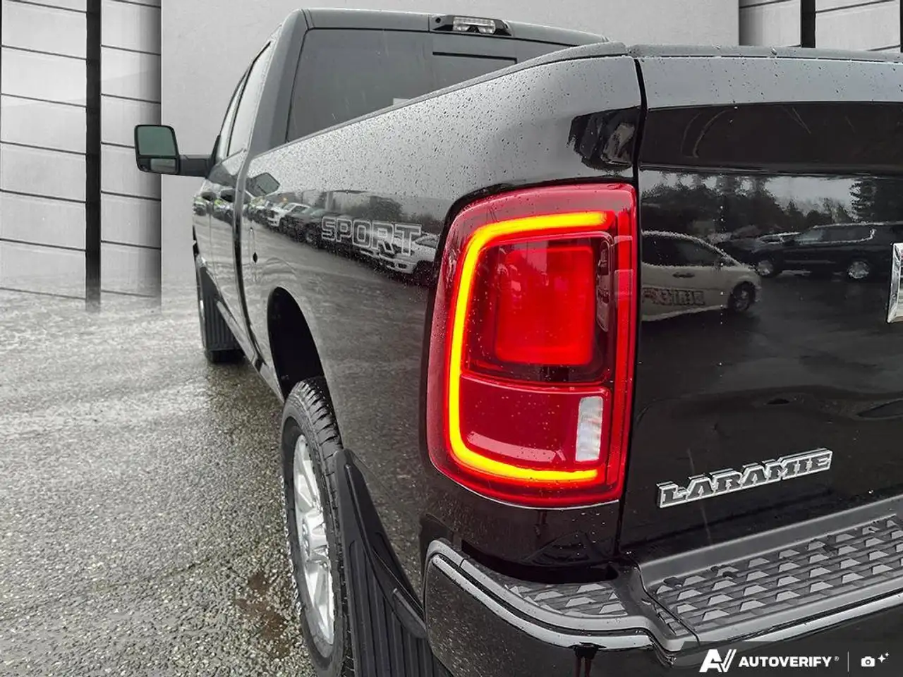 RAM 3500 снимка RAM 3500