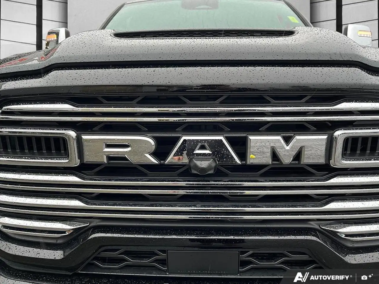 RAM 3500 снимка RAM 3500