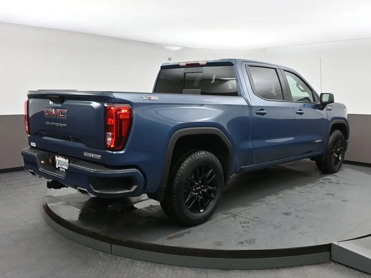 GMC Sierra 1500 снимка GMC Sierra 1500