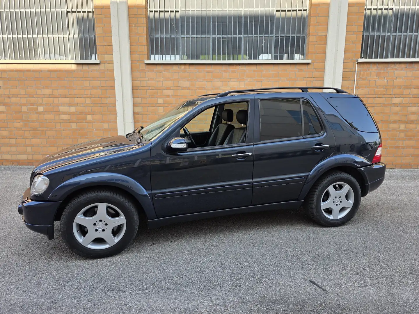 Mercedes-Benz ML 55 AMG auto - 1