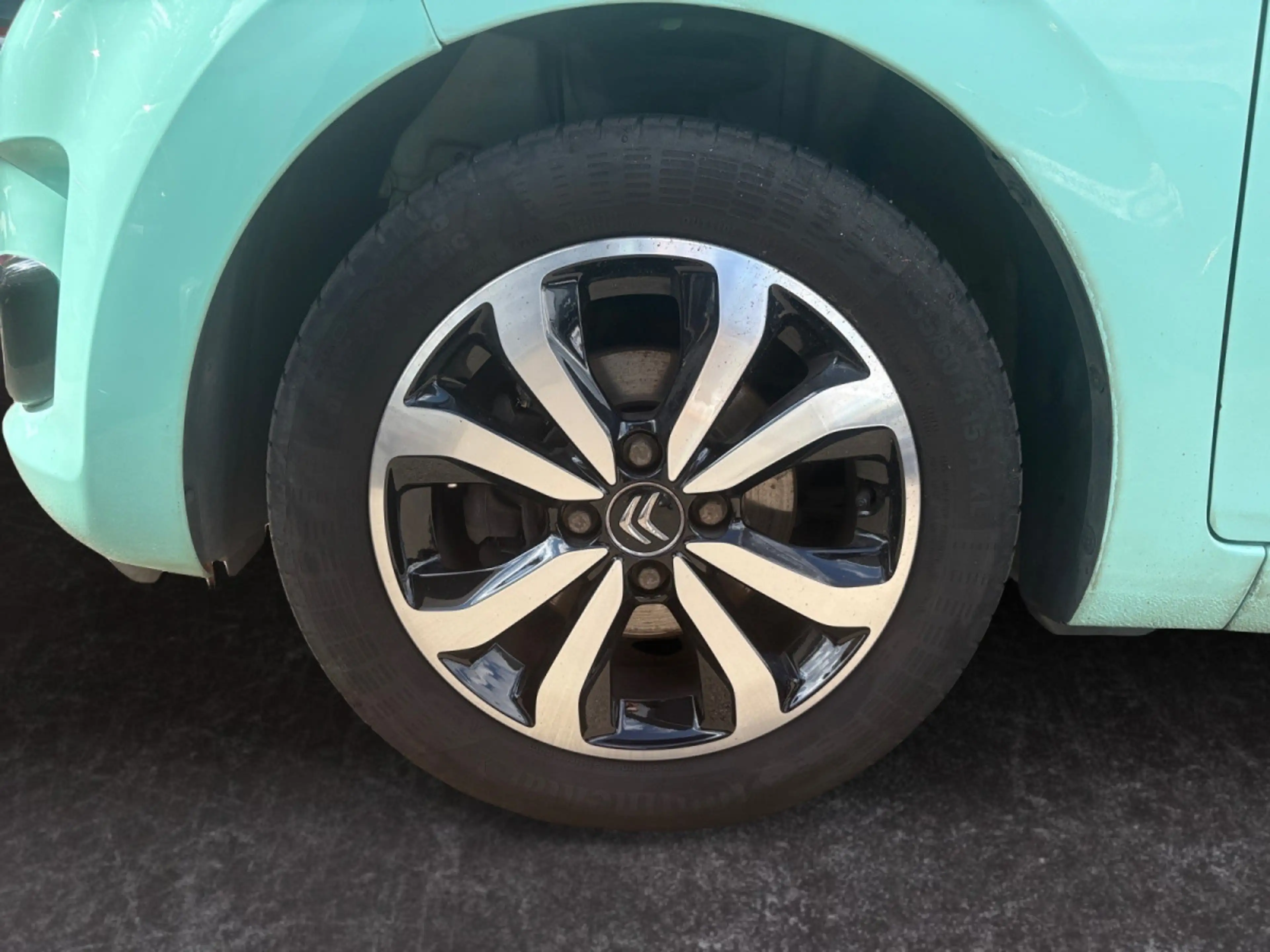 Citroen C1 1.0i Vti Shine — photo 5