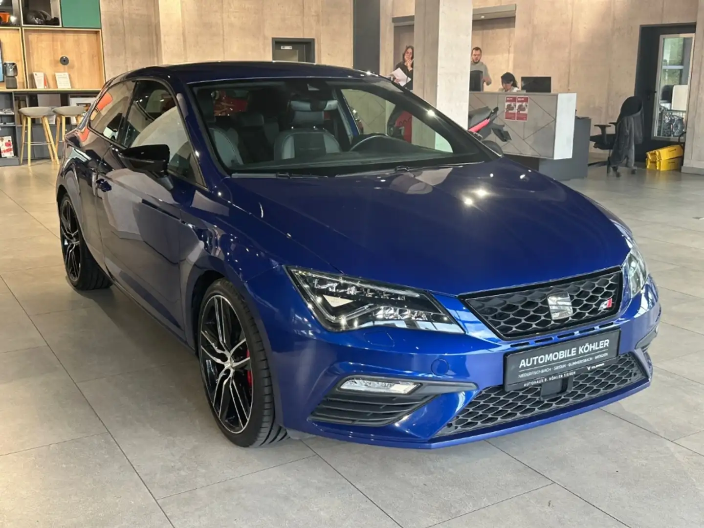 SEAT Leon SC Cupra 300 2.0 TSI /Seat Sound System / Navi / W Bleu - 2