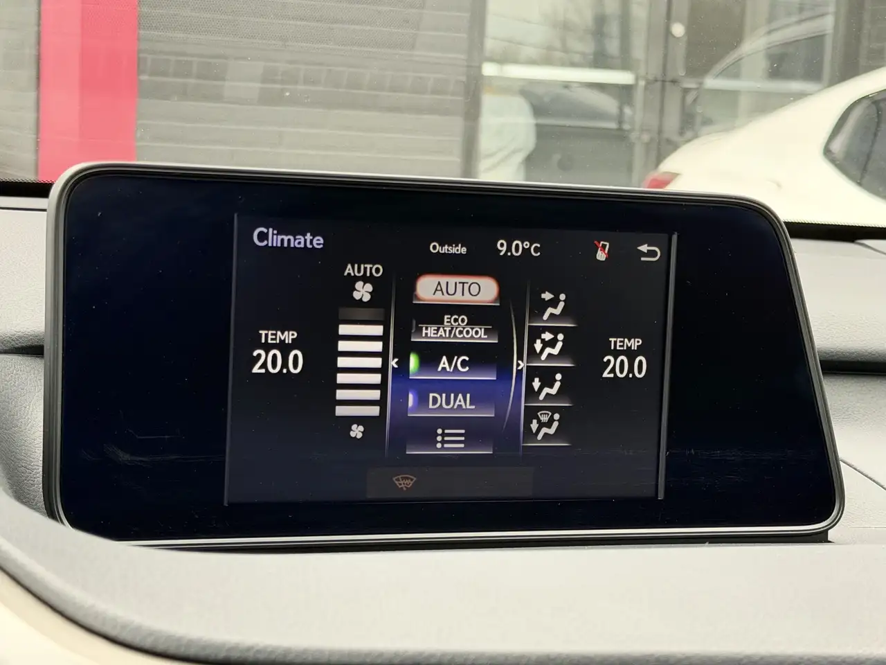 Lexus RX снимка Lexus RX