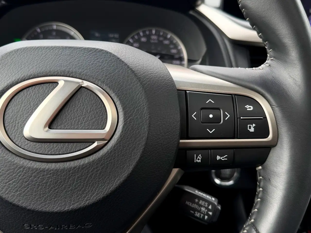 Lexus RX снимка Lexus RX