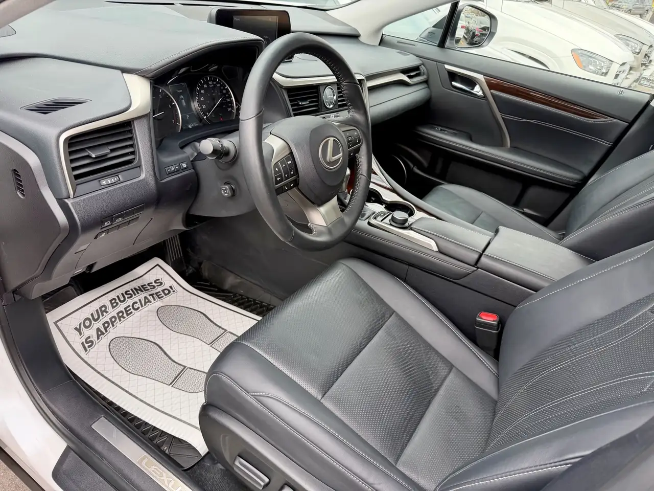 Lexus RX снимка Lexus RX