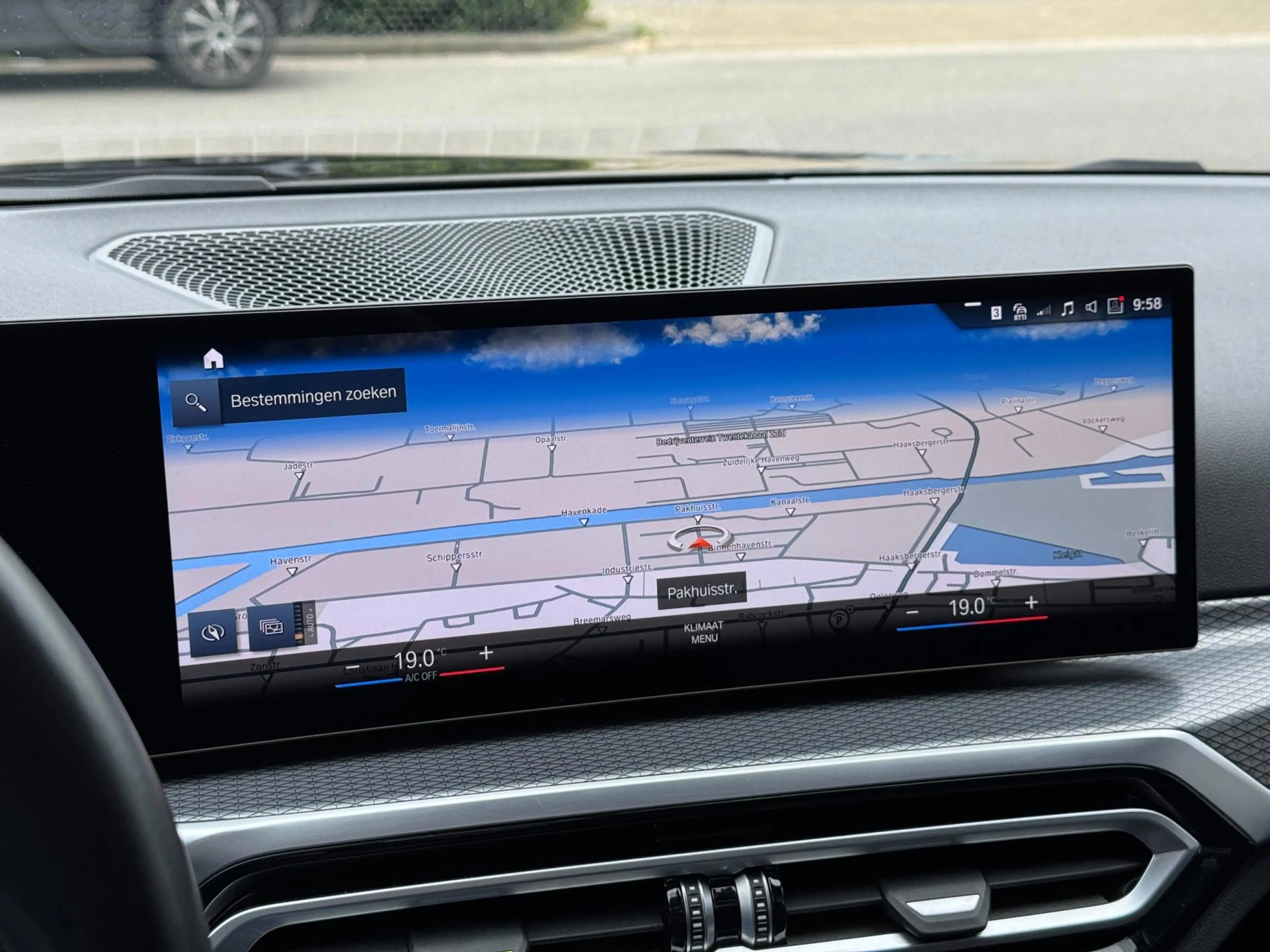 BMW 340 M340i LCI xDrive ACC Pano Leder Camera Trekhaak H/ — photo 35