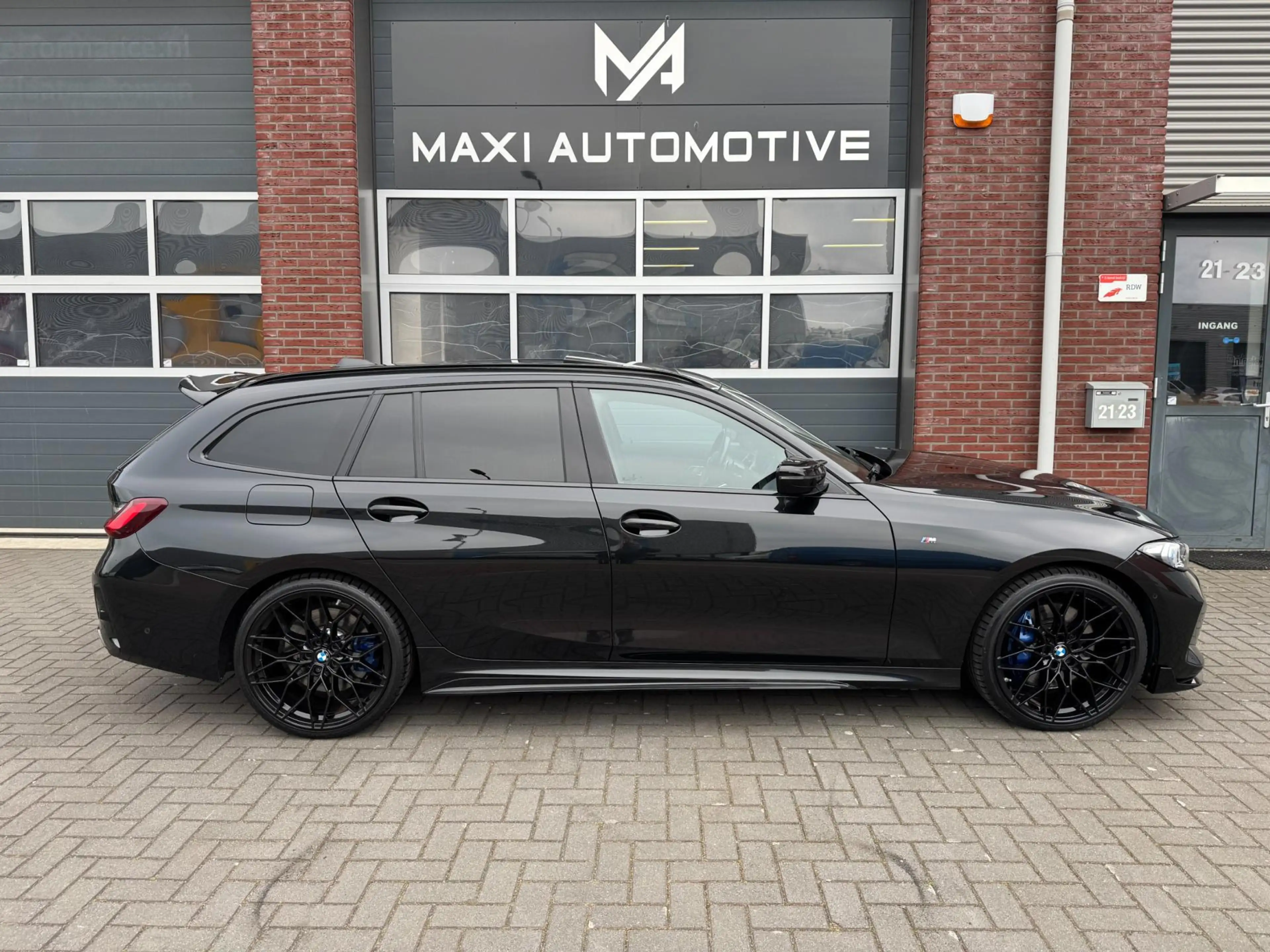BMW 340 M340i LCI xDrive ACC Pano Leder Camera Trekhaak H/ — photo 8