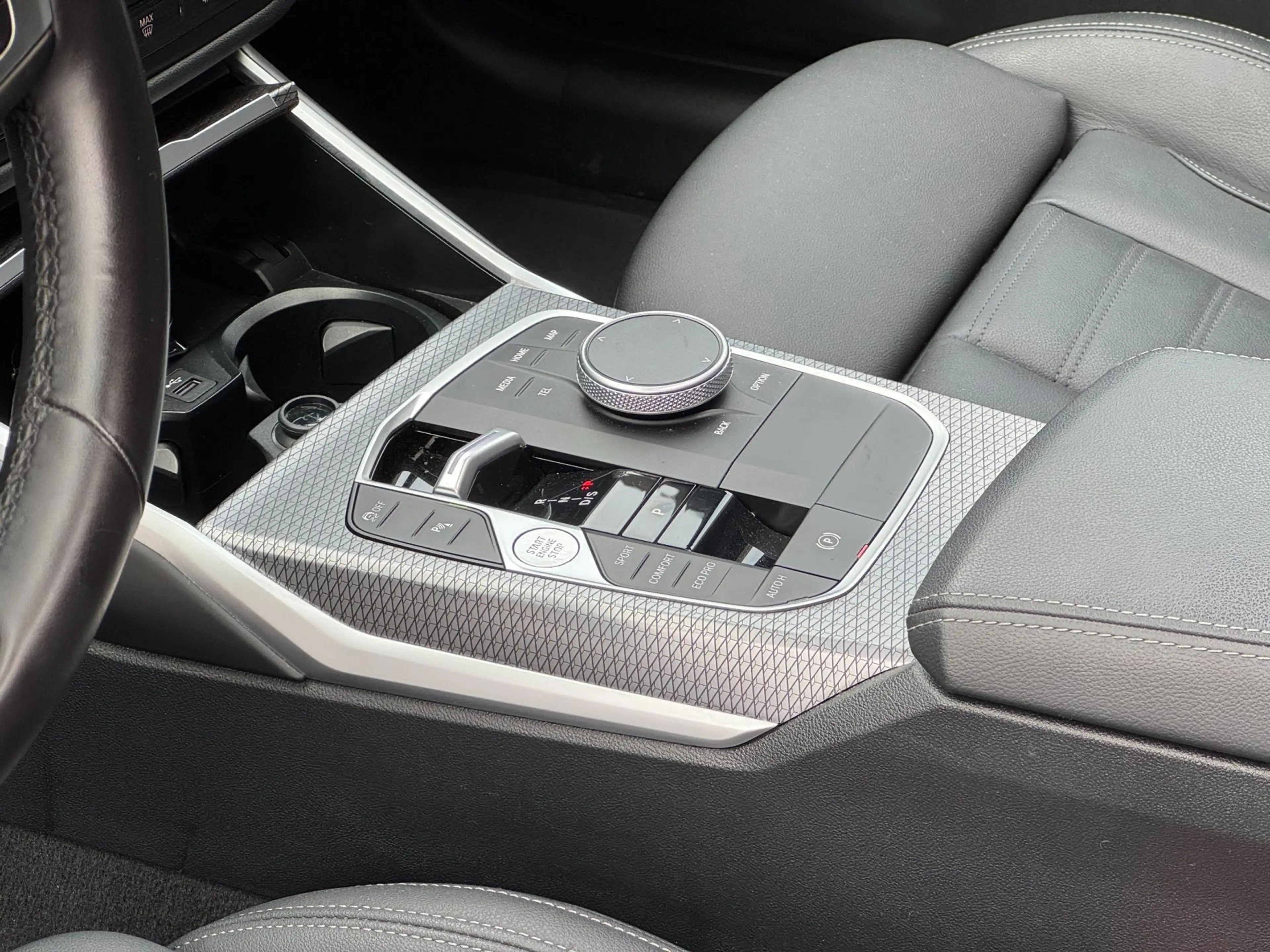 BMW 340 M340i LCI xDrive ACC Pano Leder Camera Trekhaak H/ — photo 43