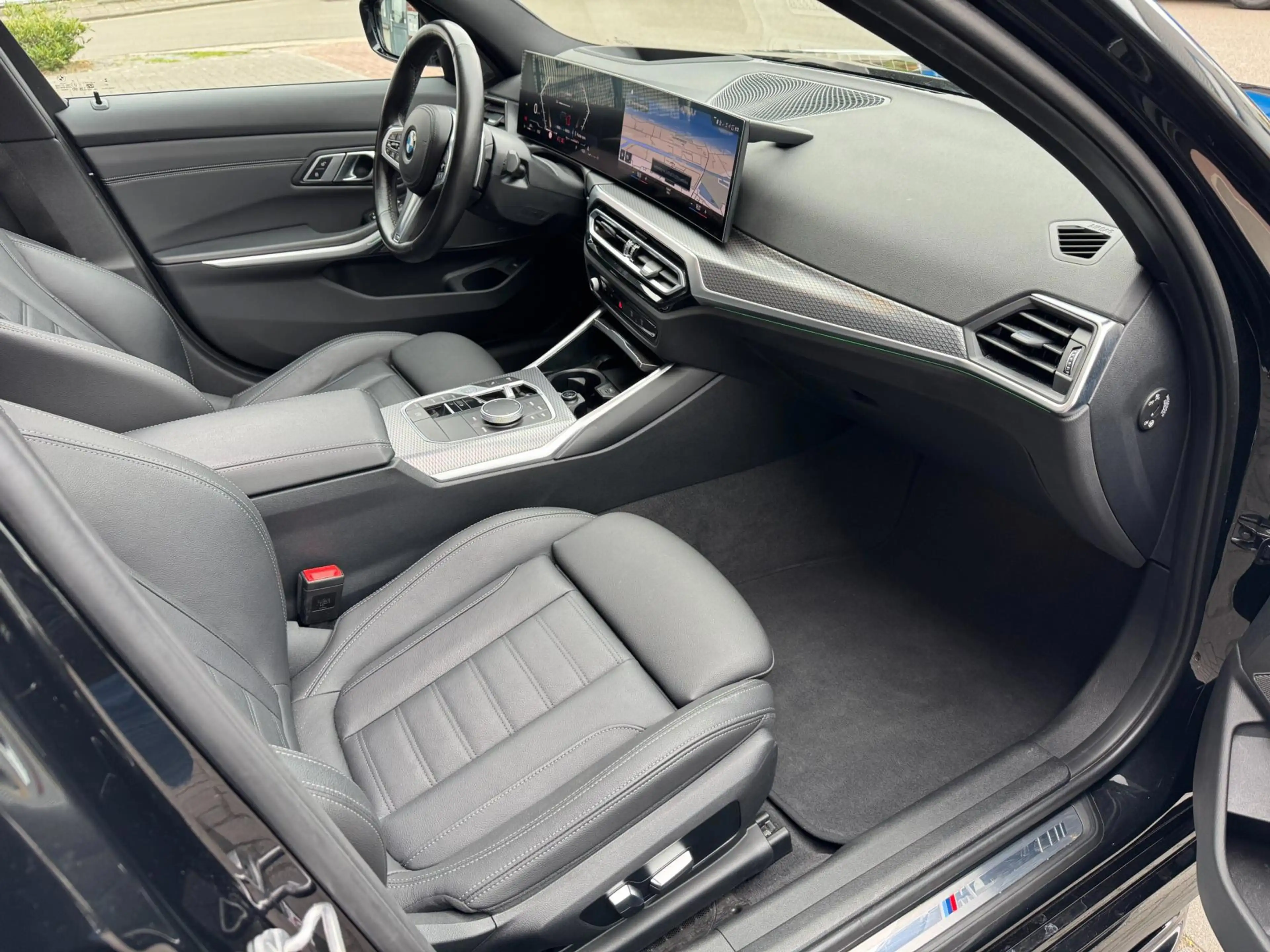 BMW 340 M340i LCI xDrive ACC Pano Leder Camera Trekhaak H/ — photo 27
