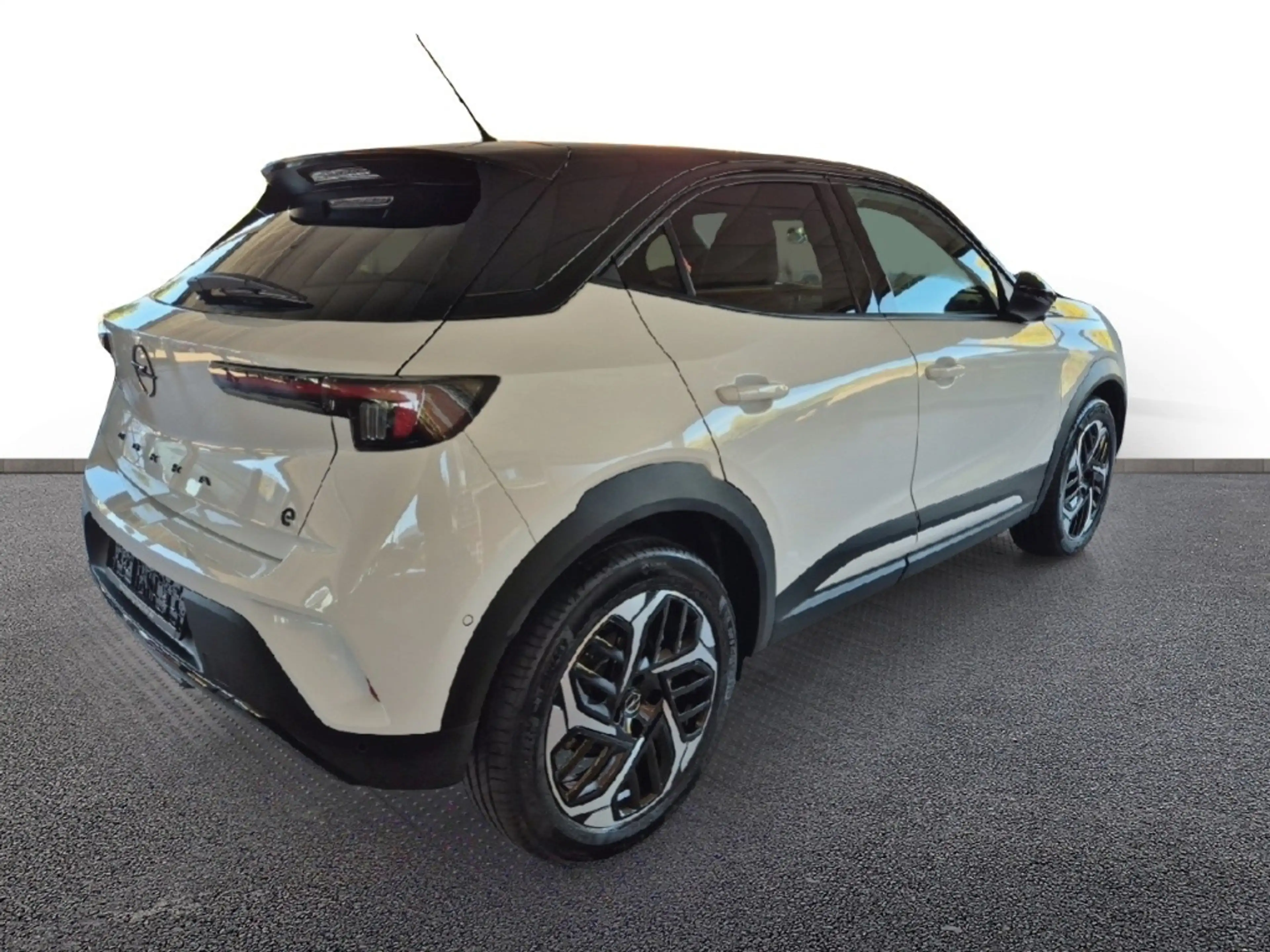 Opel Mokka-E Ultimate Long Range 11kw Shz Navi Kamera — photo 7