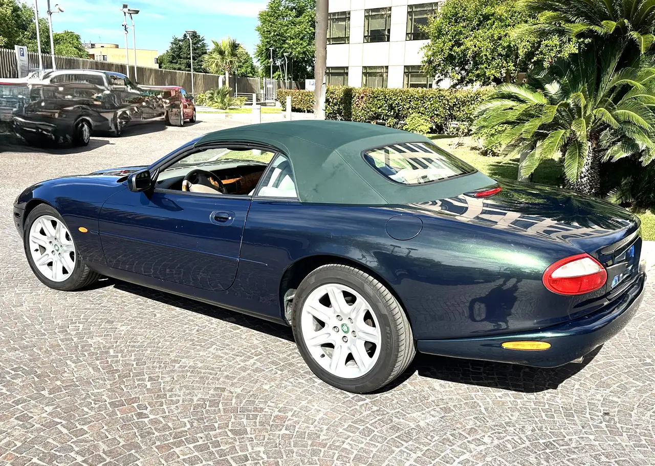 Jaguar XK8 XK 8 2000 Convertible 4.0, foto 2