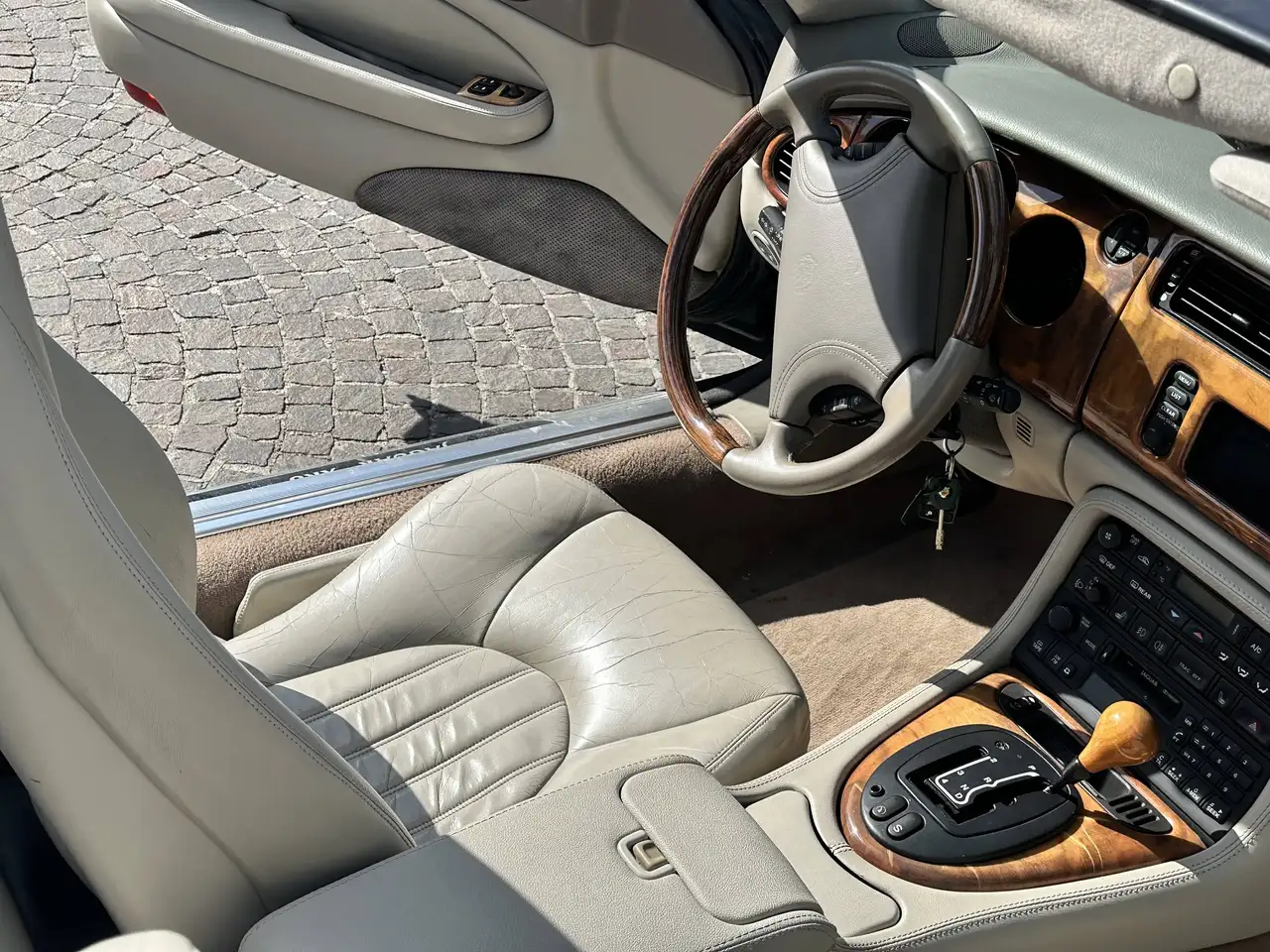 Jaguar XK8 XK 8 2000 Convertible 4.0, foto 5