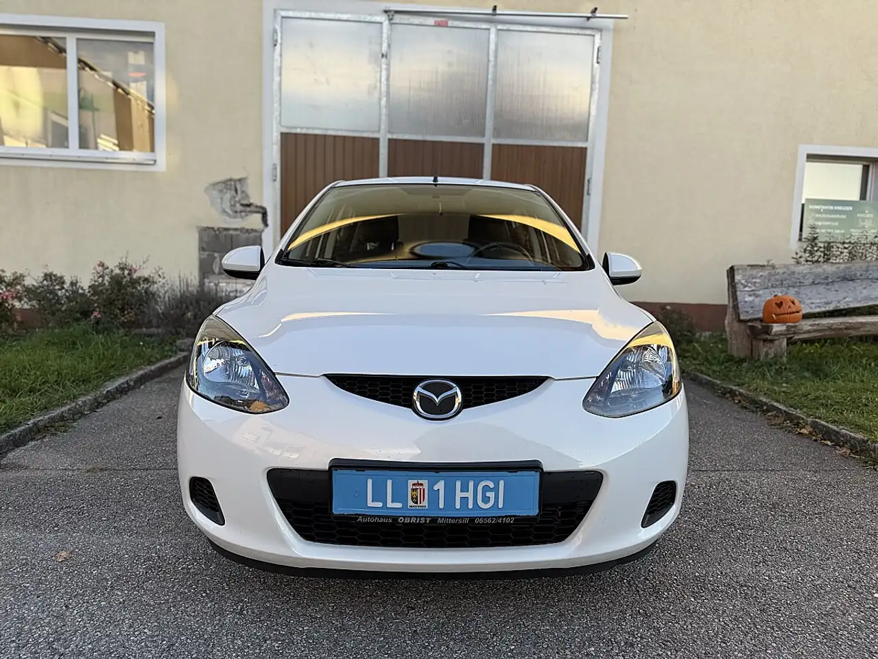 Mazda 2