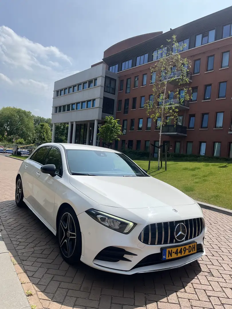Mercedes-Benz C 180 Premium Plus TWEEDE EIGENAAR Белый - 2