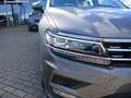 Volkswagen Tiguan TDI Comfortline LED AHK Navi HUD ACC PDC SH LM Grau - thumbnail 26