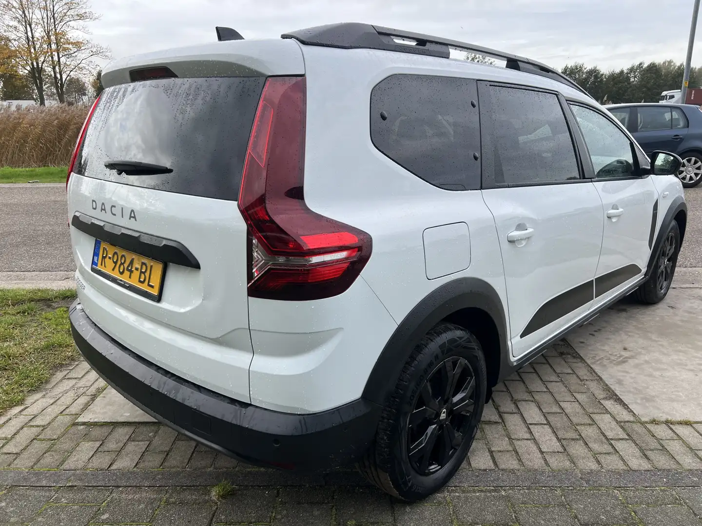Dacia Jogger 1.0 TCe Bi-Fuel Extreme / 7 Persoons / Camera / Cl Wit - 2
