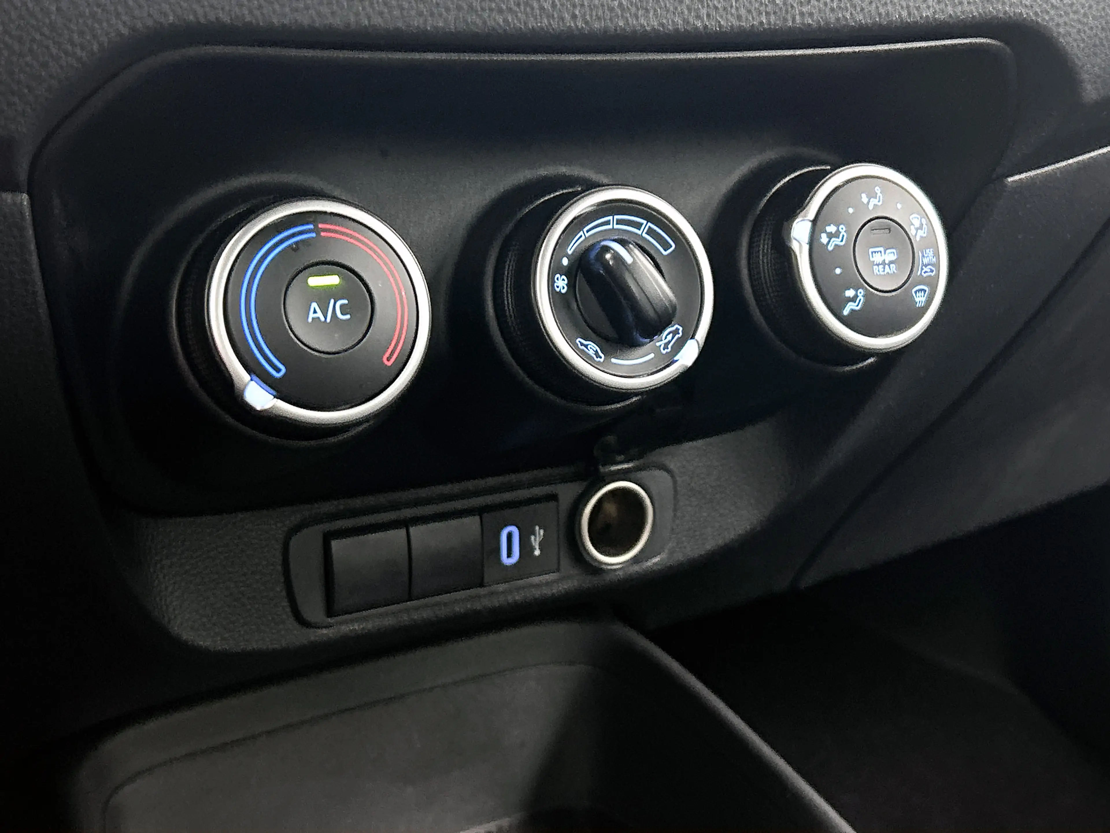 Toyota Aygo X 1.0 VVT-i MT Play | BTW voertuig | Apple CarPlay/A — photo 10