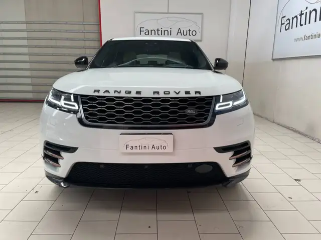Land Rover Range Rover Velar view 10