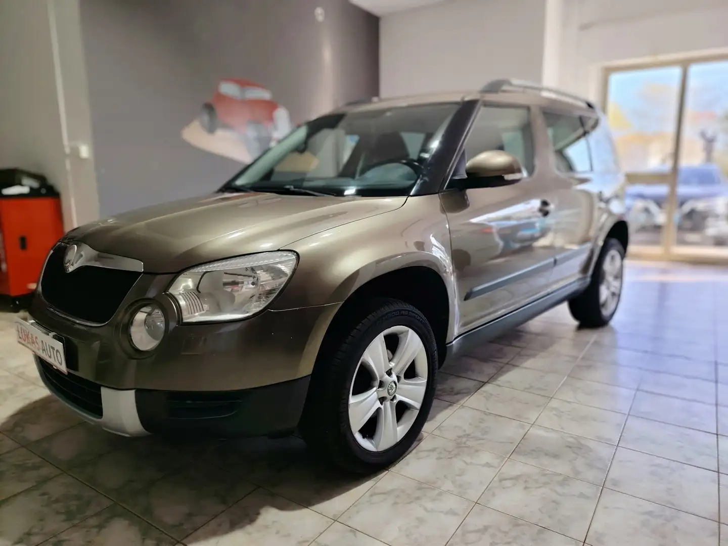 Skoda Yeti 1.2 tsi Ambition (adventure) - 1