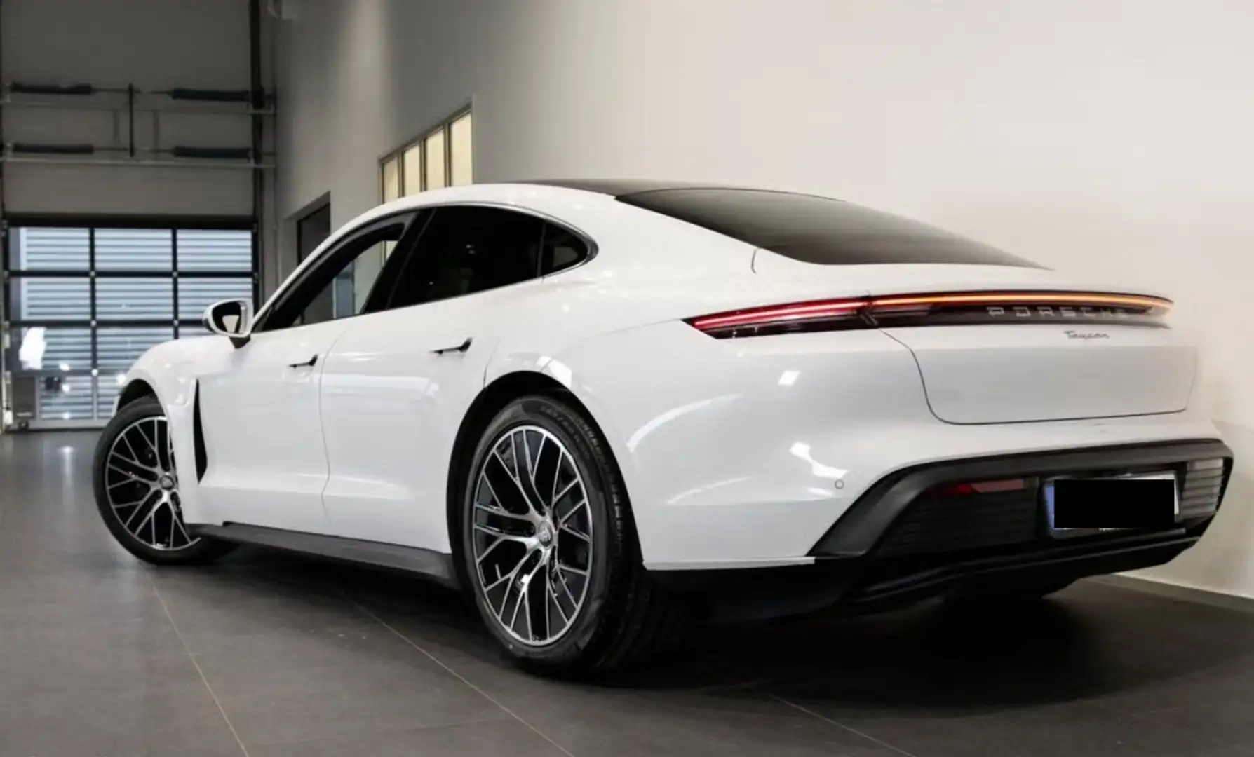 Porsche Taycan Taycan Білий - 2
