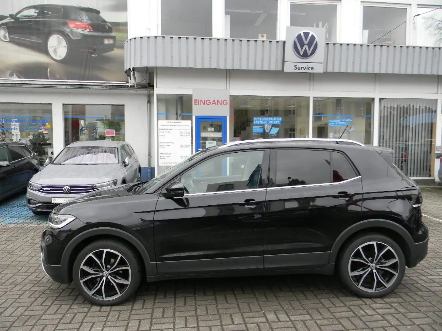 Volkswagen T-Cross Style 1,0 TSI 7 GANG DSG DESIGN BLACK Schwarz - 1