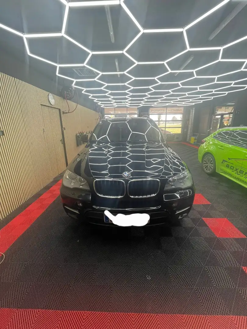 BMW X5 xDrive30d Aut. Schwarz - 2