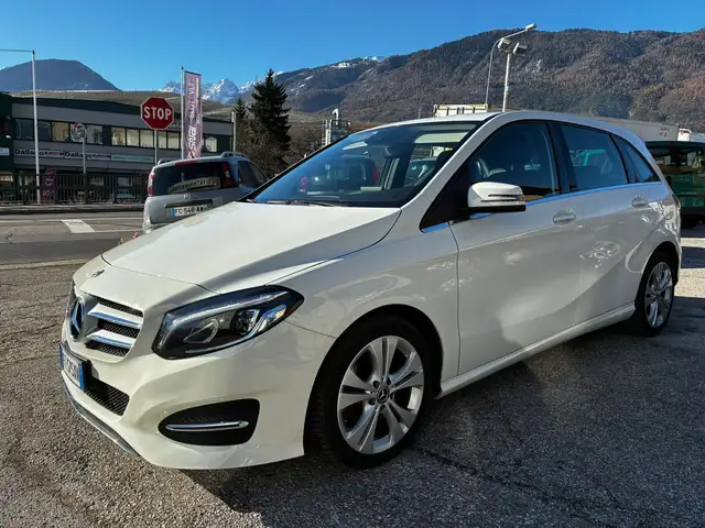Mercedes-Benz B 200 CDI 7G-TRONIC PREMIUM