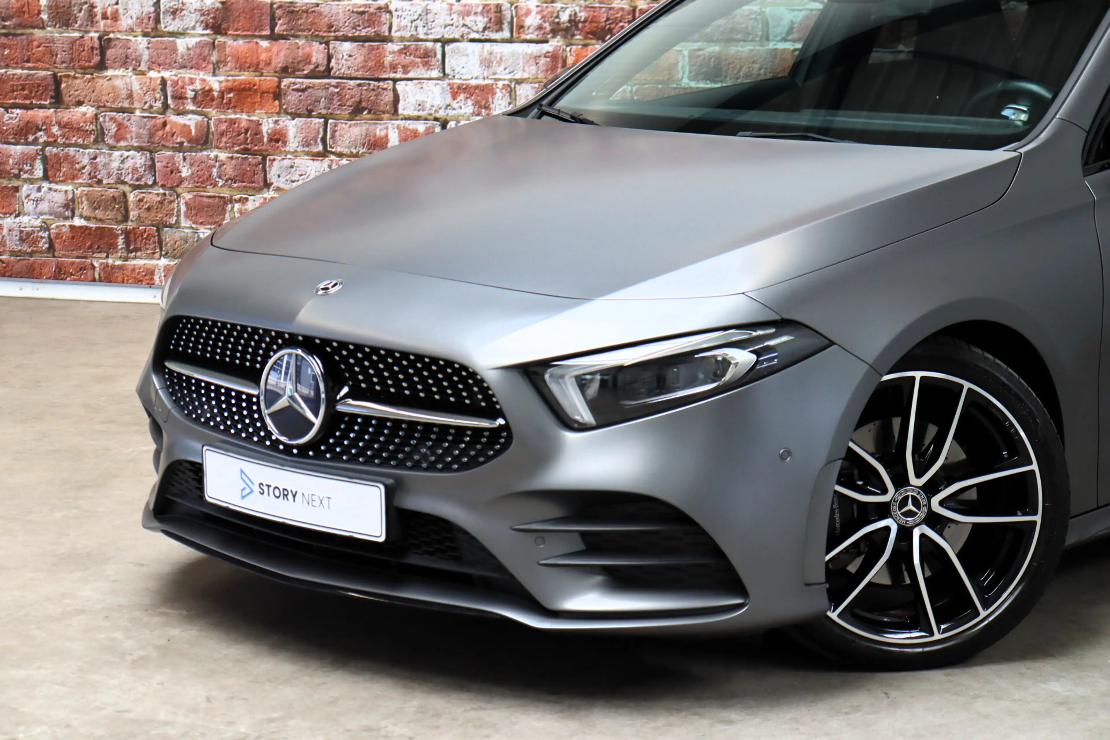 Mercedes-Benz A 220 Launch Edition Premium Plus Automaat / AMG Line / — photo 2