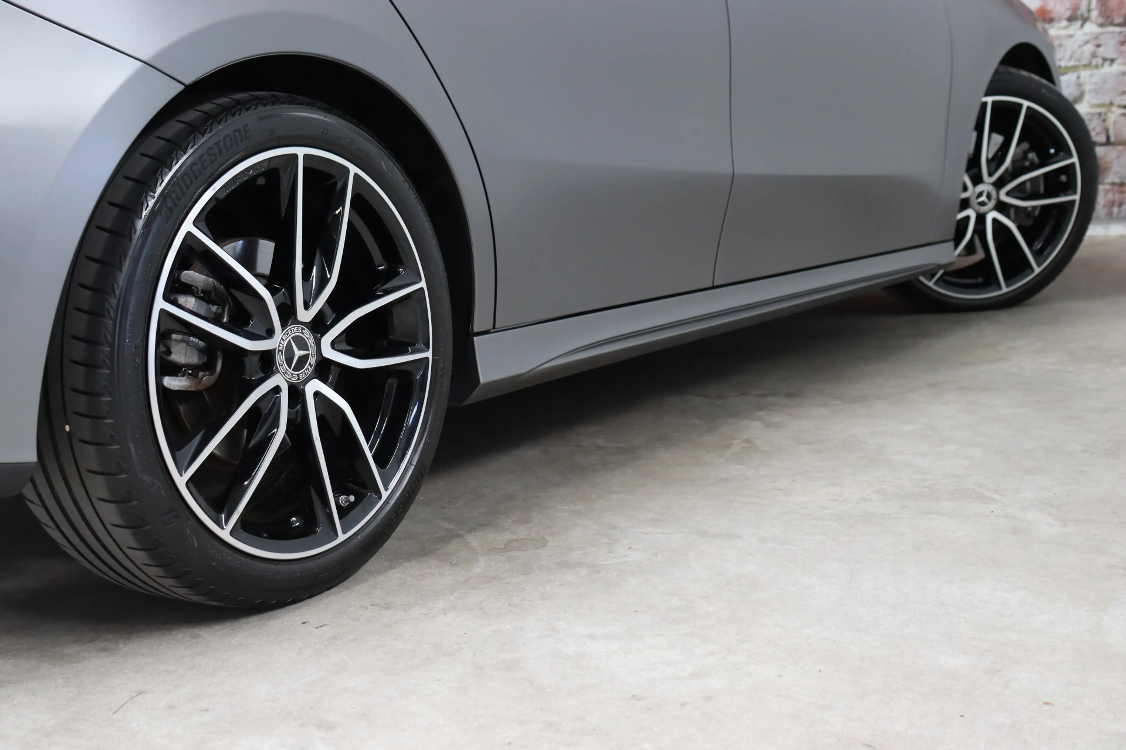 Mercedes-Benz A 220 Launch Edition Premium Plus Automaat / AMG Line / — photo 5