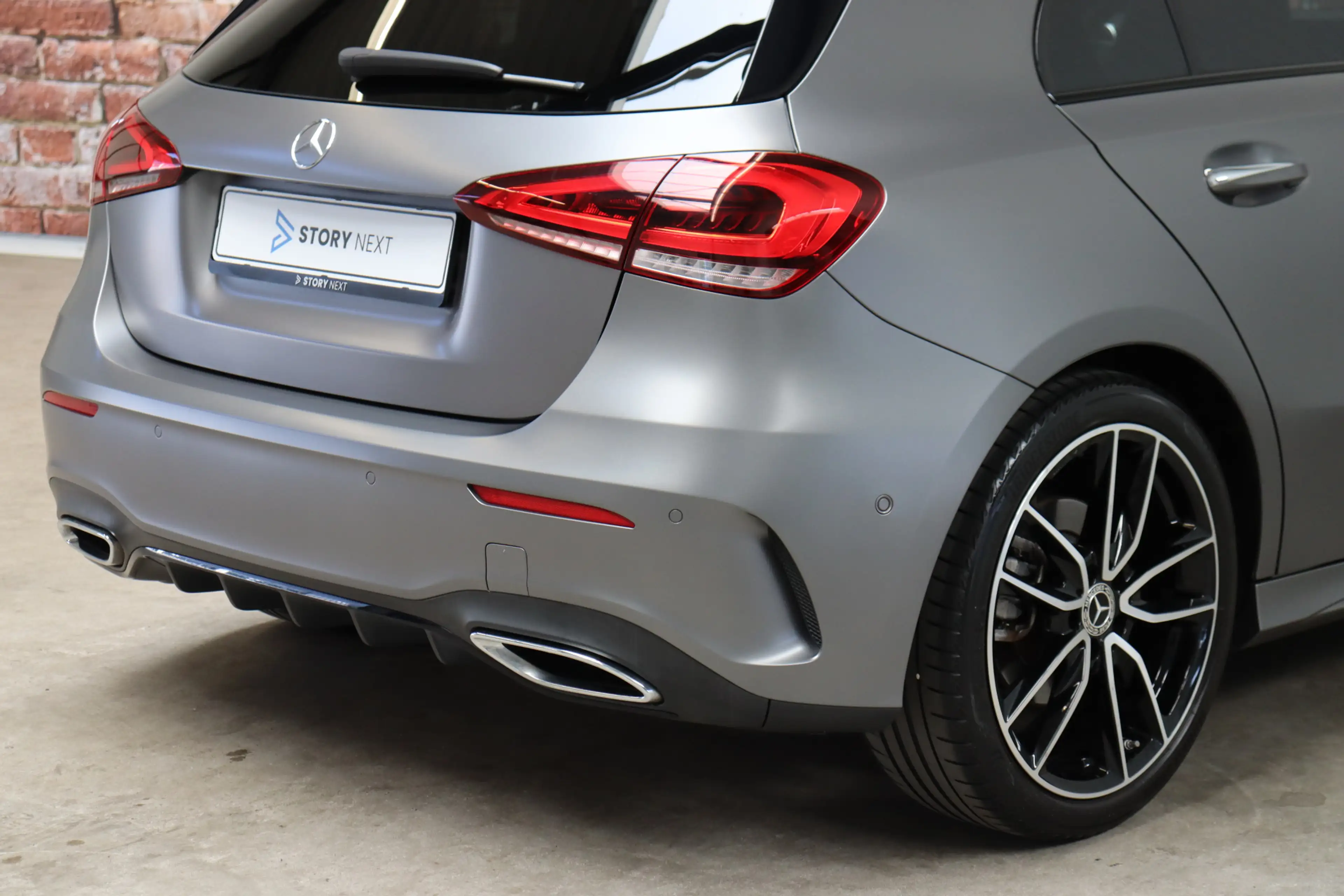 Mercedes-Benz A 220 Launch Edition Premium Plus Automaat / AMG Line / — photo 4