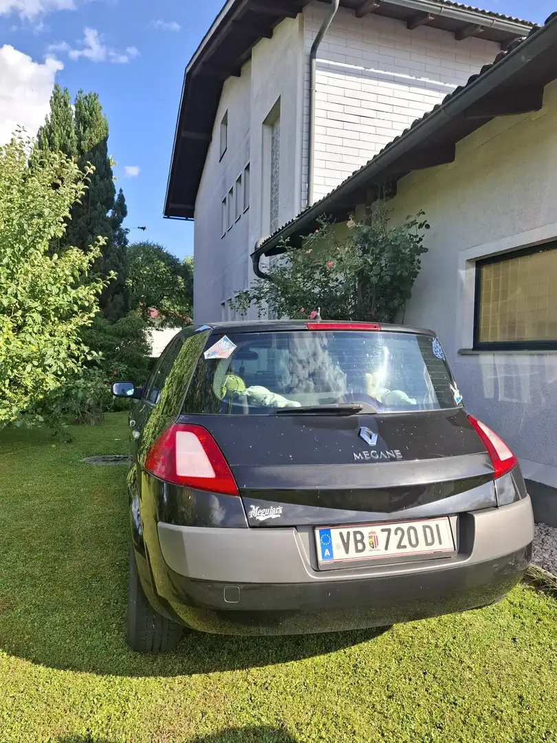 Renault Megane Mégane Dynamique Komfort 1,4 16V Schwarz - 1