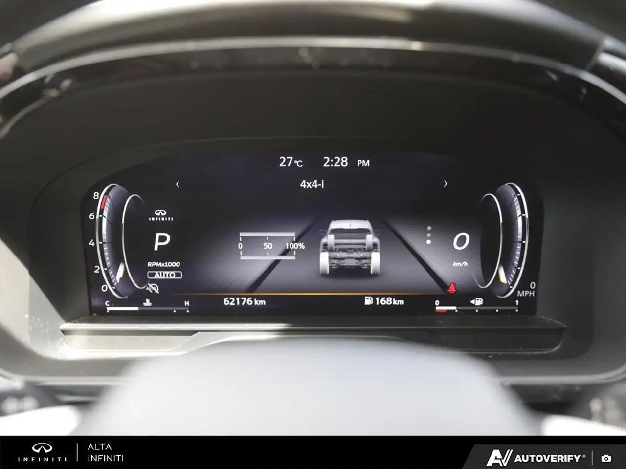 Infiniti QX60 снимка Infiniti QX60