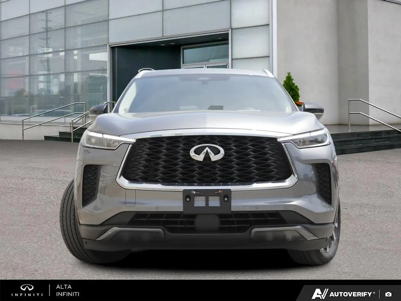 Infiniti QX60 снимка Infiniti QX60