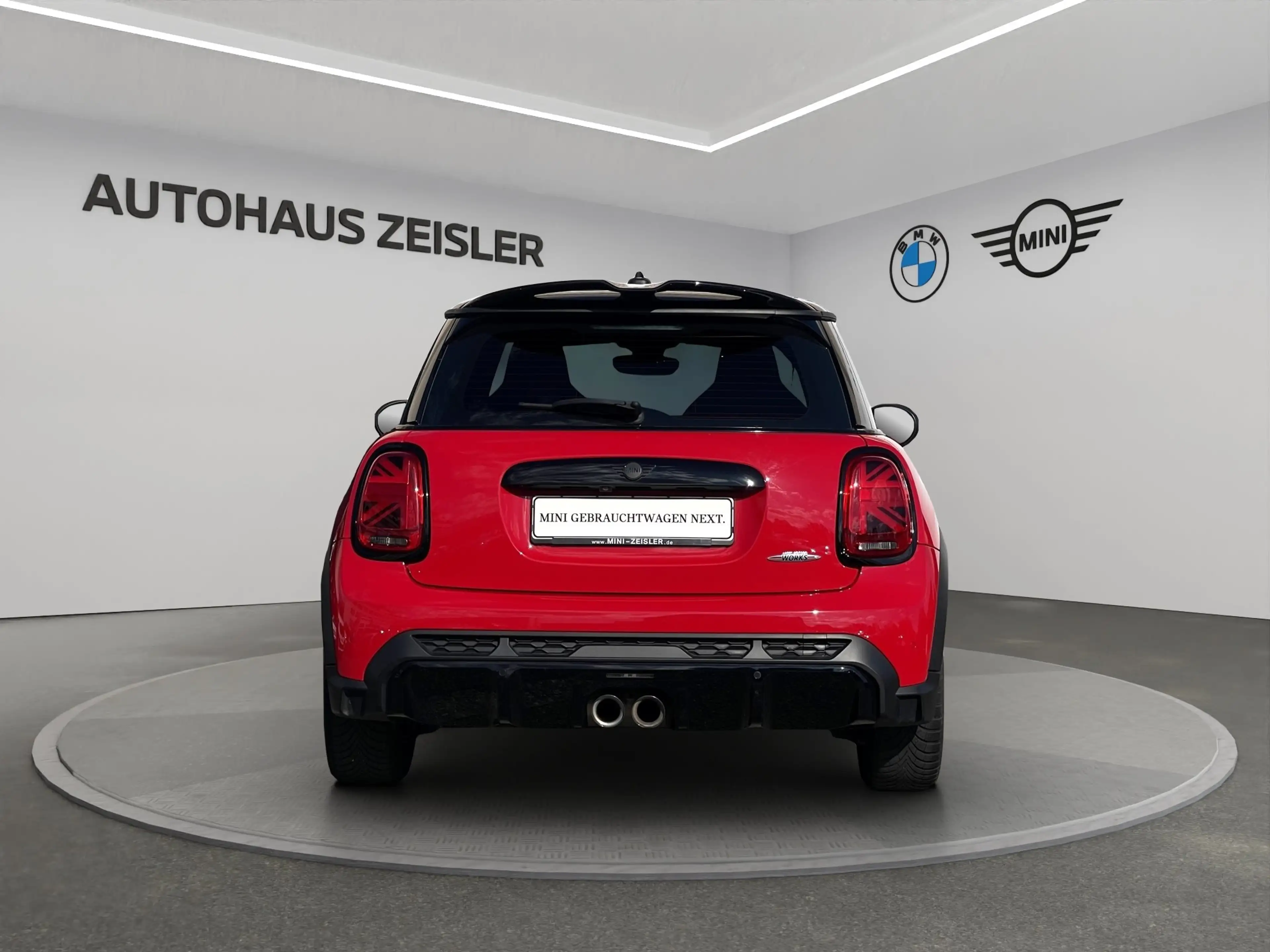 MINI John Cooper Works Hatch — photo 6