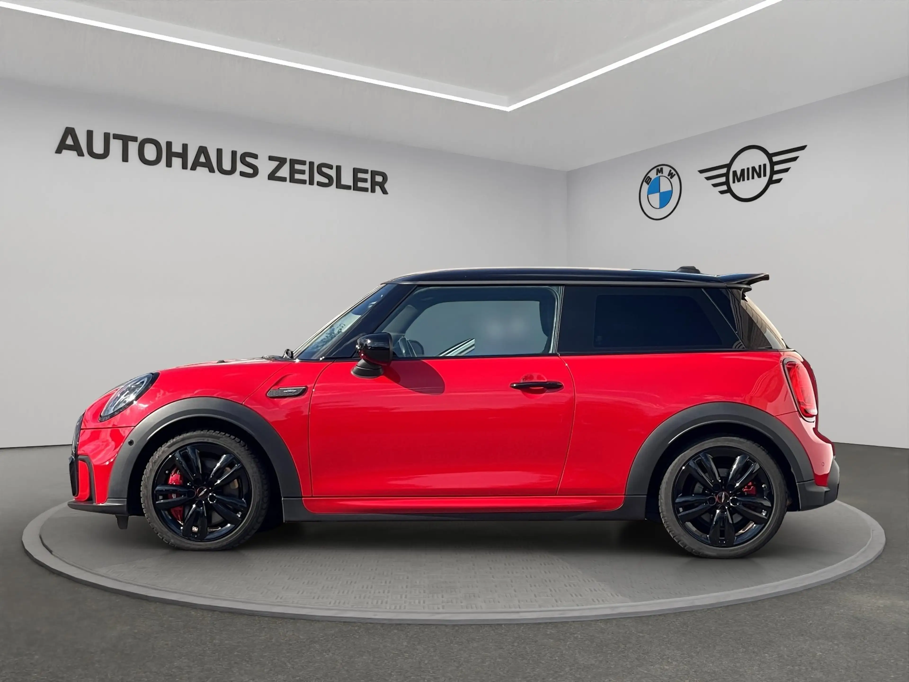 MINI John Cooper Works Hatch — photo 4