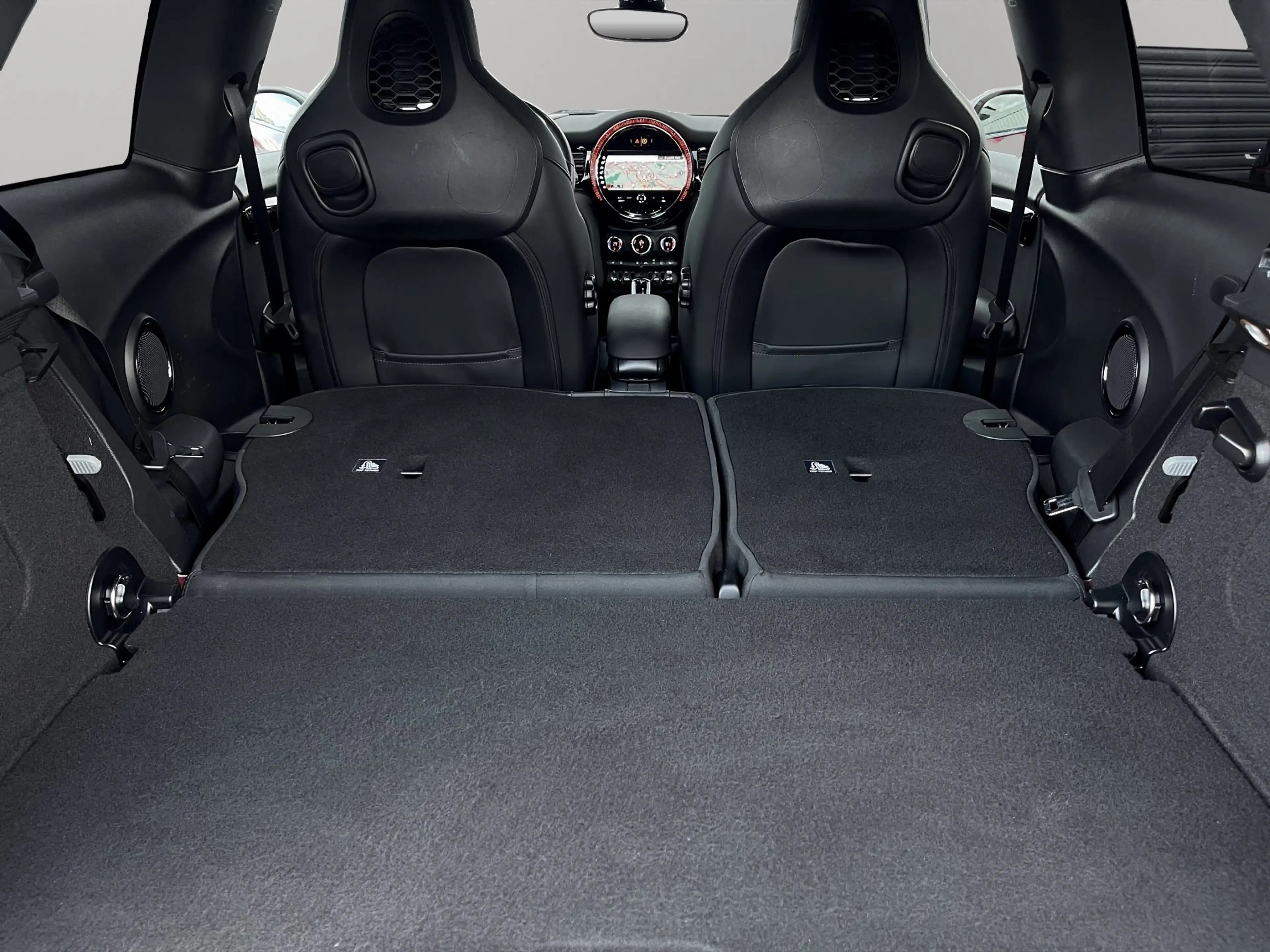 MINI John Cooper Works Hatch — photo 14