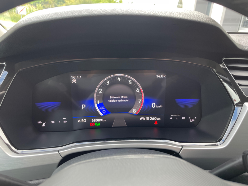 Volkswagen Touran Comfortline 1,5 TSI *DIGITAL*RFK*LED*ACC*NAVI* — photo 13