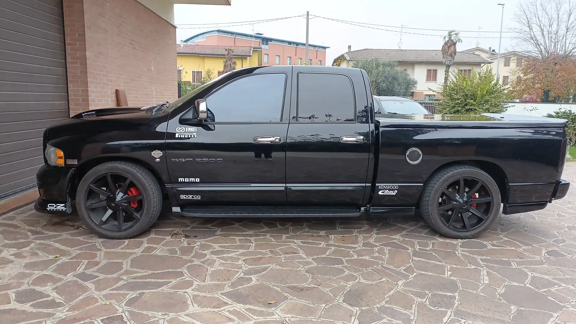 Dodge RAM - 2
