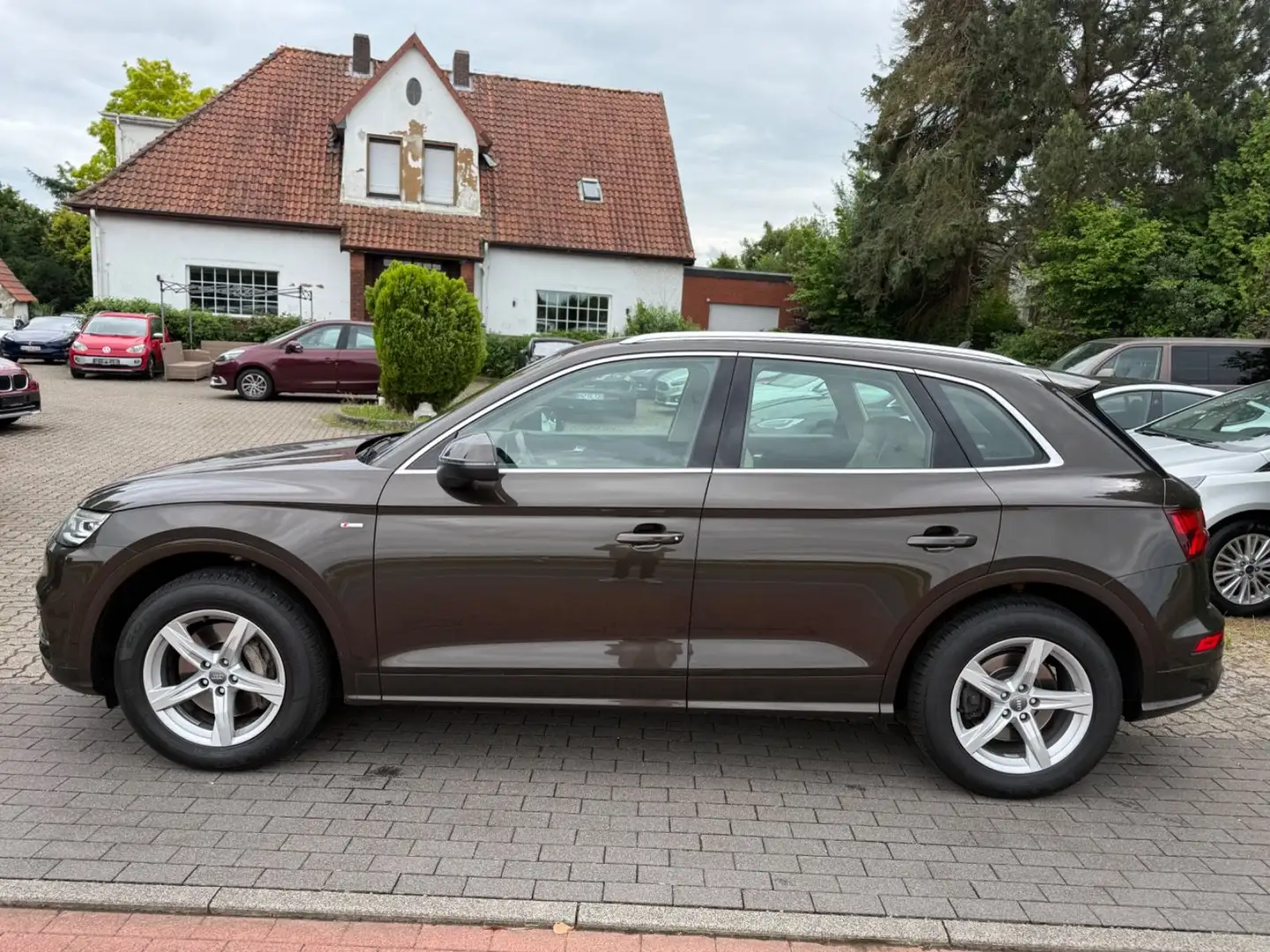 Audi Q5 50 TDI quattro sport*ACC*AHK*Luft*Kamera*Lede Braun - 1